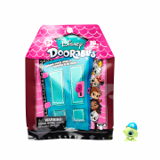 Doorables S1 Blind Bag contine: 1 figurina, ghidul colectionarului